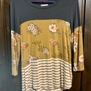 Maurices Womens Top!